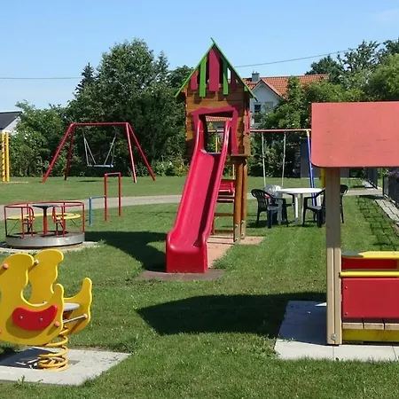 Trostelhof 4 *