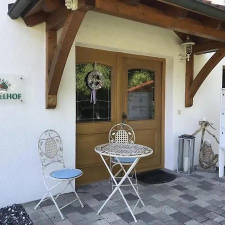 Trostelhof 4 * Salem (Baden-Wurttemberg)